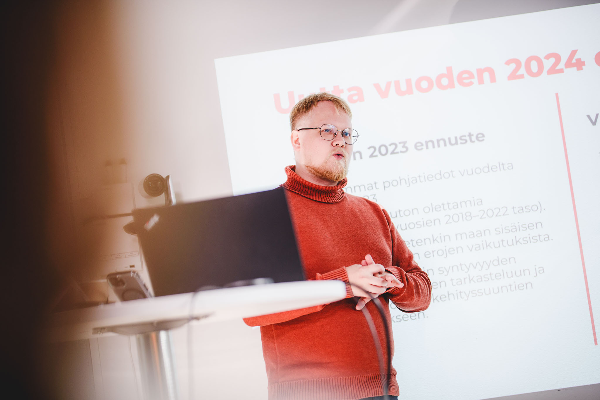 Kuntakohtainen väestöennuste